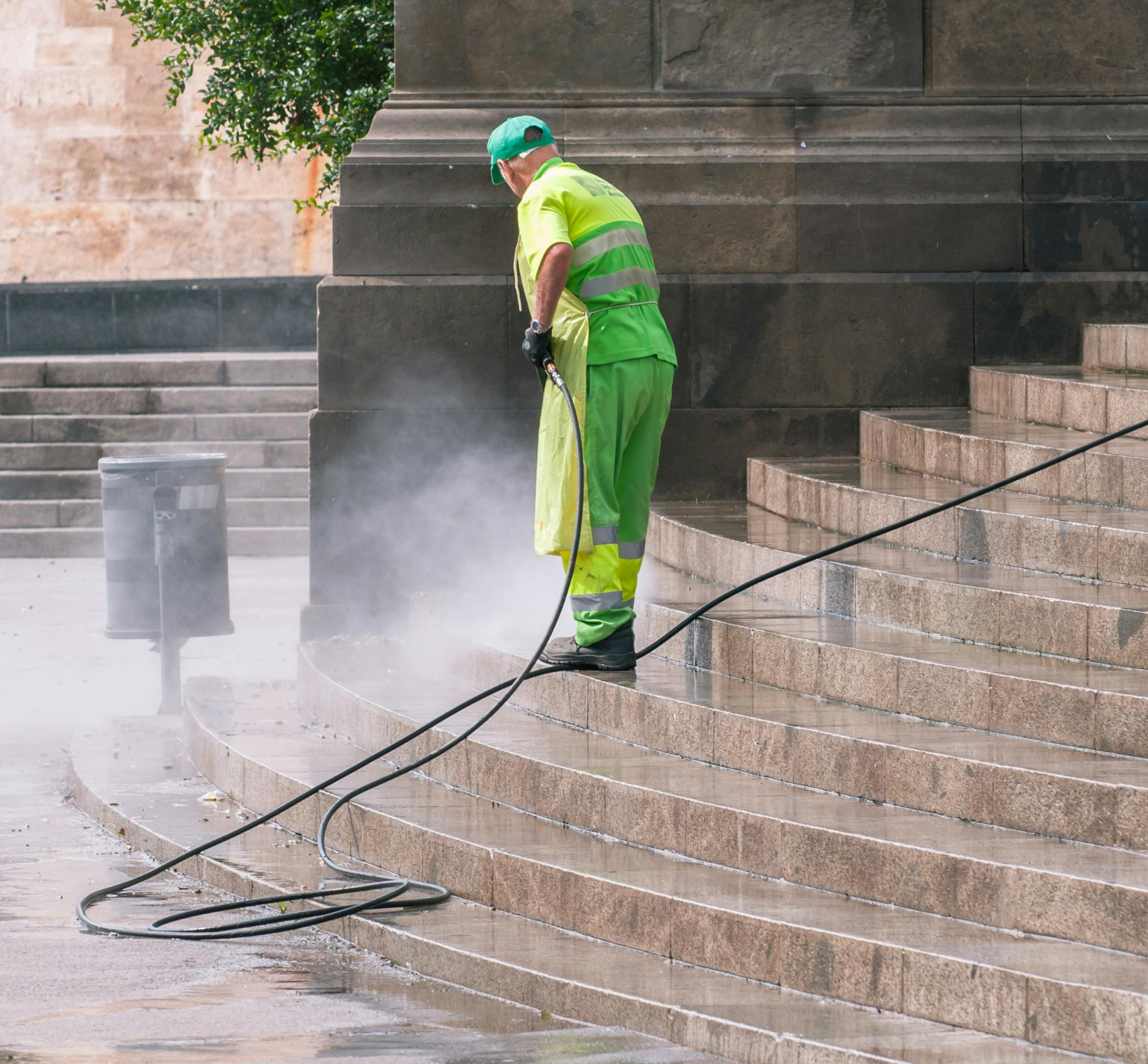 pressure wash